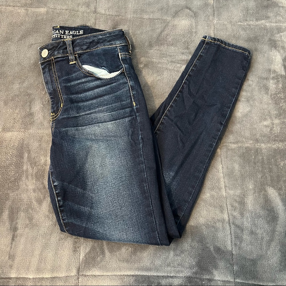 American Eagle Hi Rise Jeans